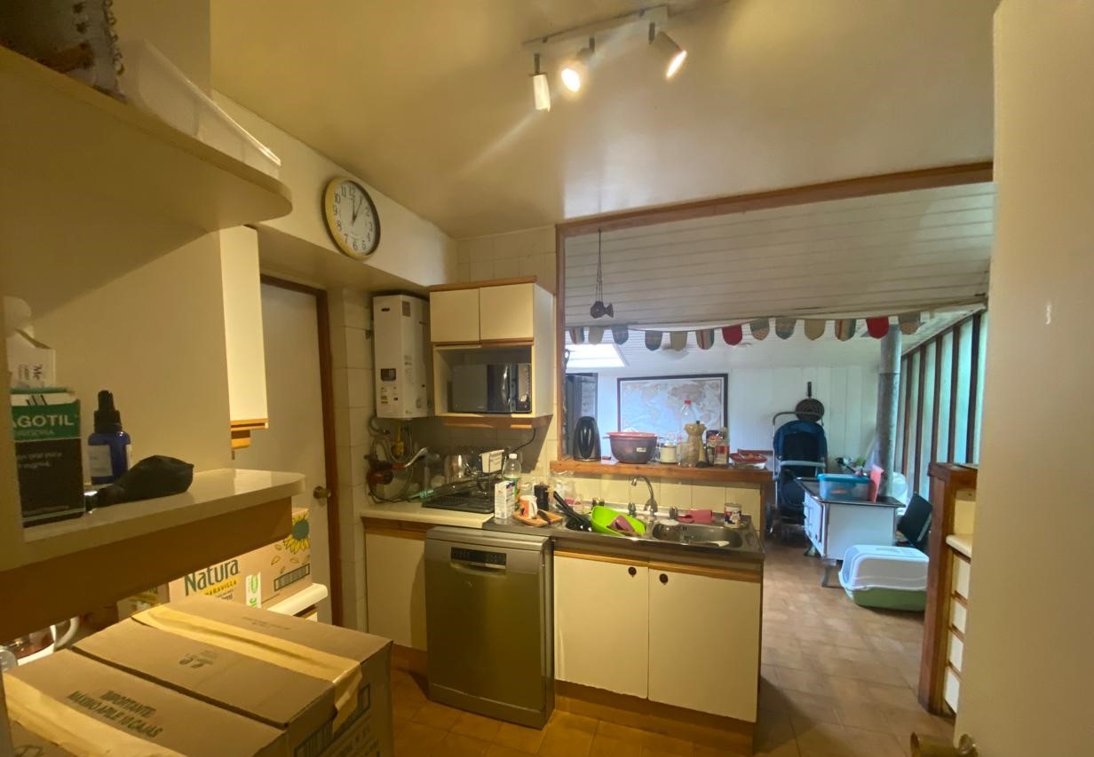 casa-para-uso-comercial-en-isla-teja-valdivia
